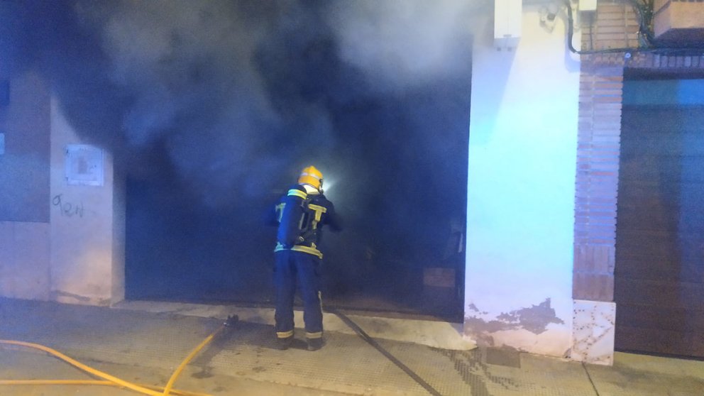 Incendio taller de fontanería

Foto: Bomberos de Valdepeñas