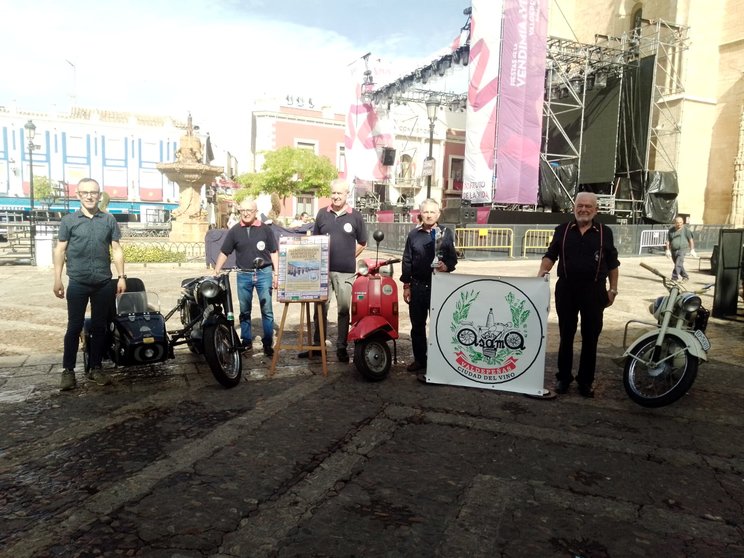 Presentación de la 33ª Concentración de Motoc Clásicas de Valdepeñas (1)