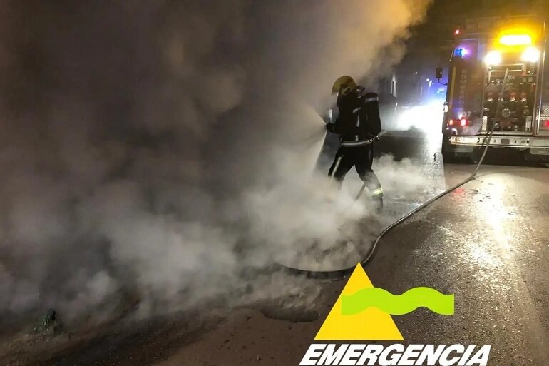 Incendio en un taller de Argamasilla de Alba Foto Emergencia Ciudad Real