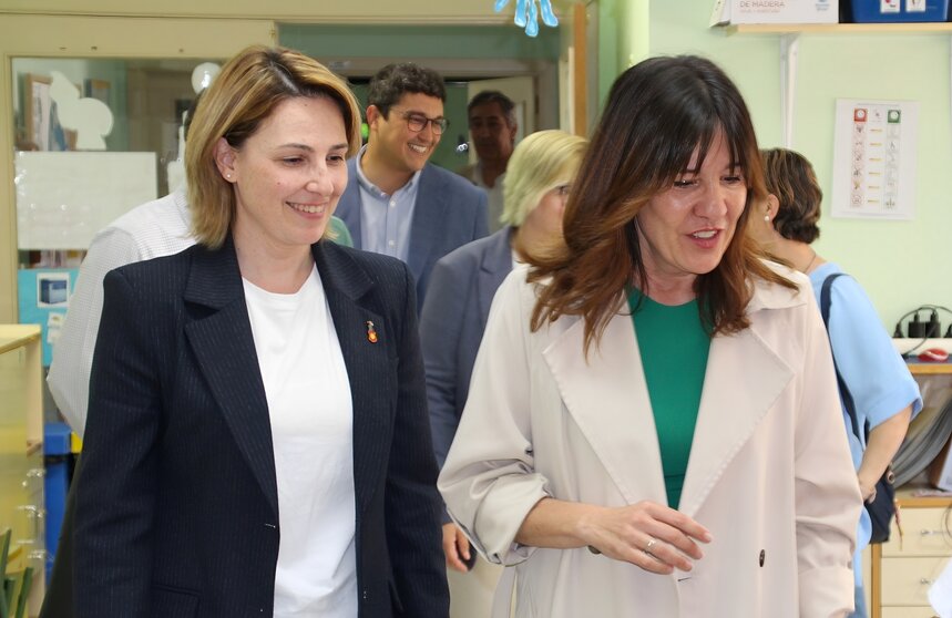 -Luisa Márquez y Blanca Fernández se reunieron para hablar del parque empresarial